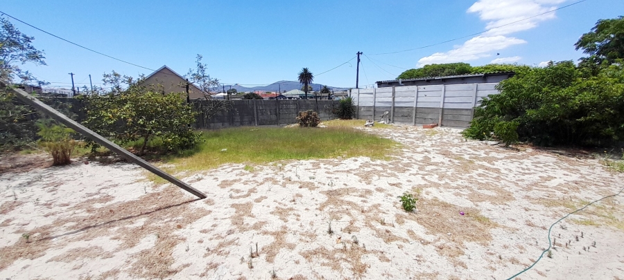 4 Bedroom Property for Sale in Elsies River Western Cape